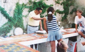 Aguilar-de-Ebro-Poeta-Guillermo-Gudel-entrega-premio-literario