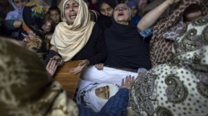 141216165919_pakistan_mourners_624x351_reuters