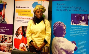 OpusDei_Africa_mujer_CentroRuralIlomba_20150303112111815069