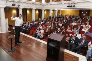 antonio-delgado-conferencia-fundacion-cajasol-hablar-en-publico-10